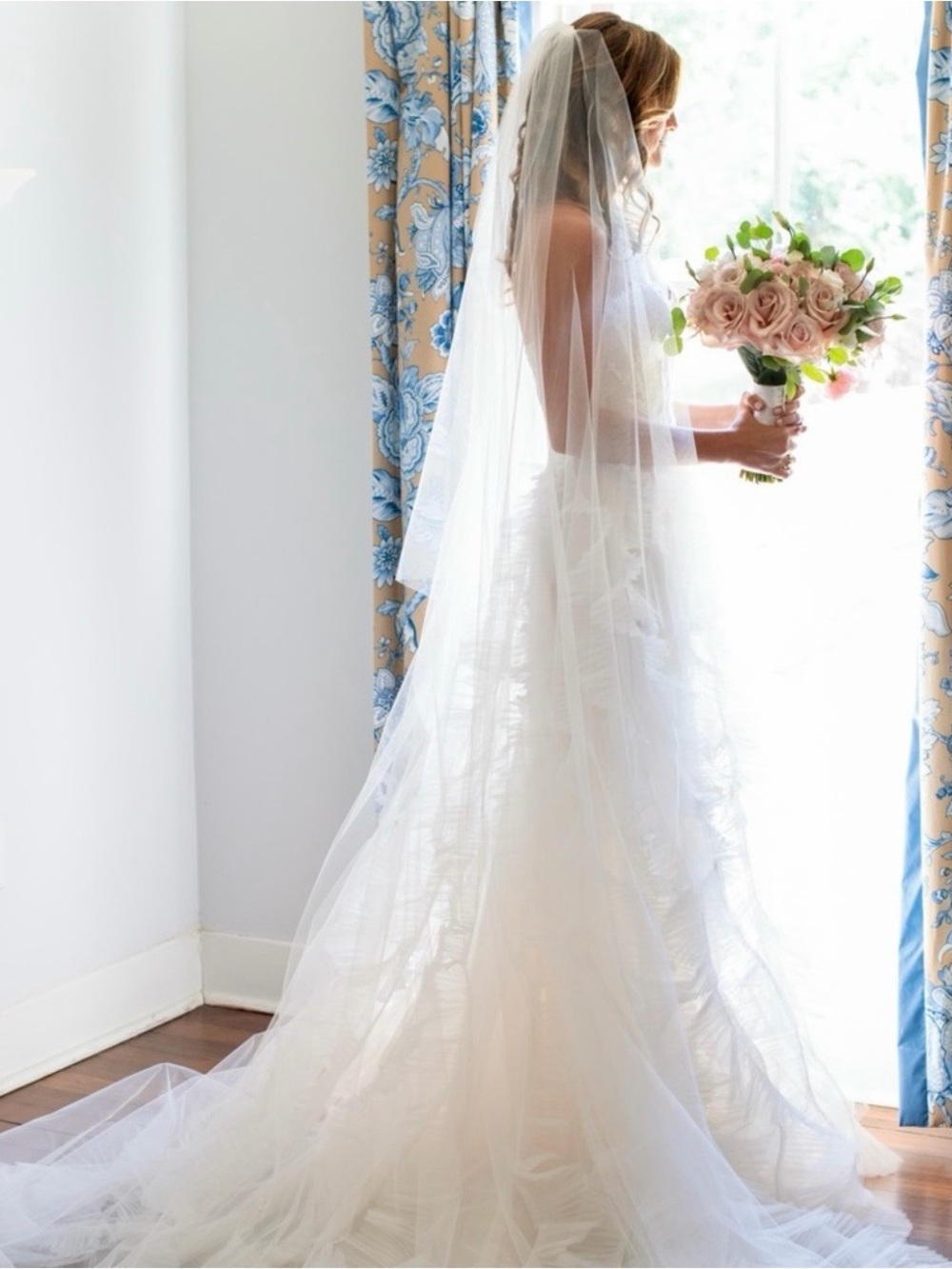 STUNNING Ines Di Santo Wedding Dress